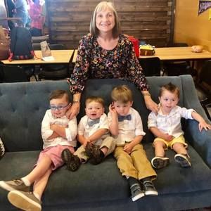 Meet your Posher, Debbie